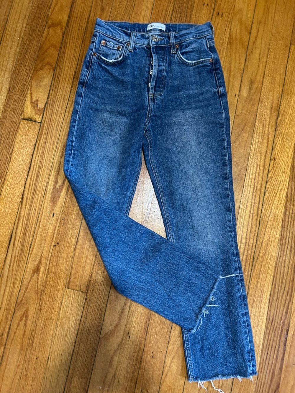 Zara Jeans Slim Straight Leg High Rise Raw Hem‎  Blue Denim Women’s Size 4